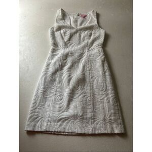 Lilly Pulitzer White Jacquard Sheath Dress Size 0 – Elegant Textured Floral Mini